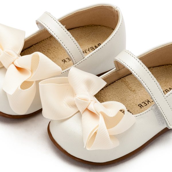 PRI2631 IVORY BABYWALKER